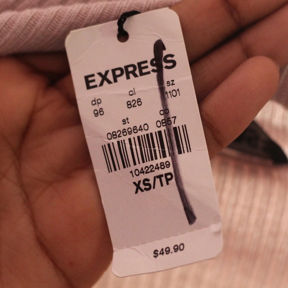 Pink Sweater - Picture 4 of 4